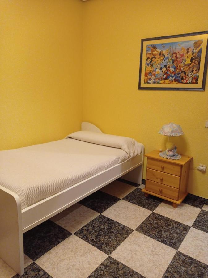 Apartamento Turistico Antigua Universidad Almagro Extérieur photo