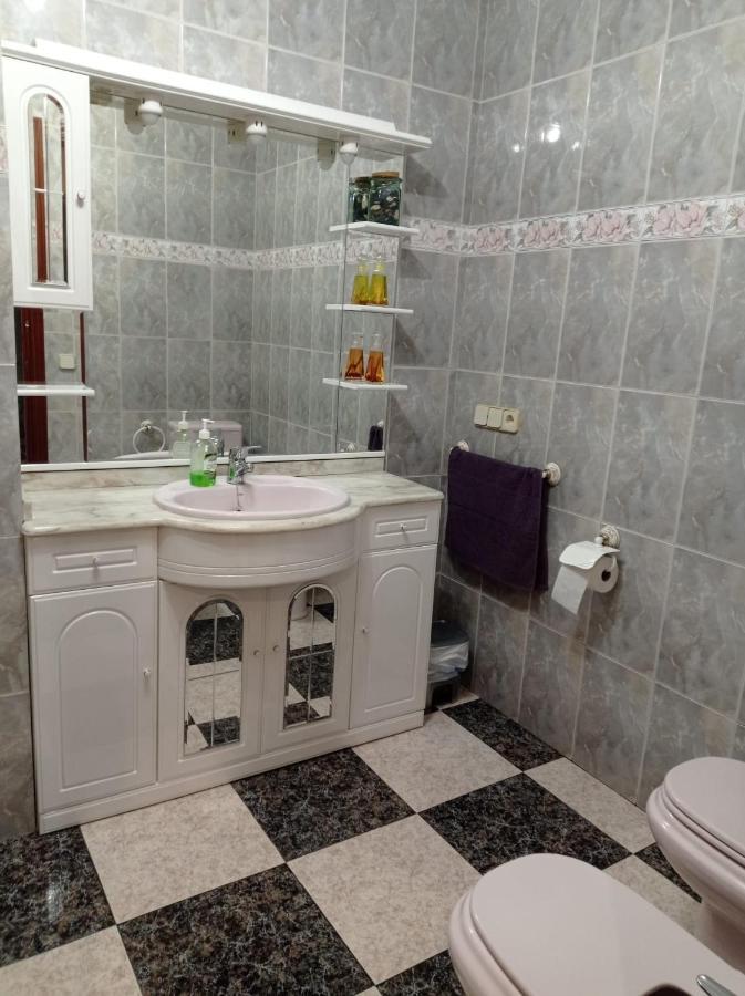 Apartamento Turistico Antigua Universidad Almagro Extérieur photo