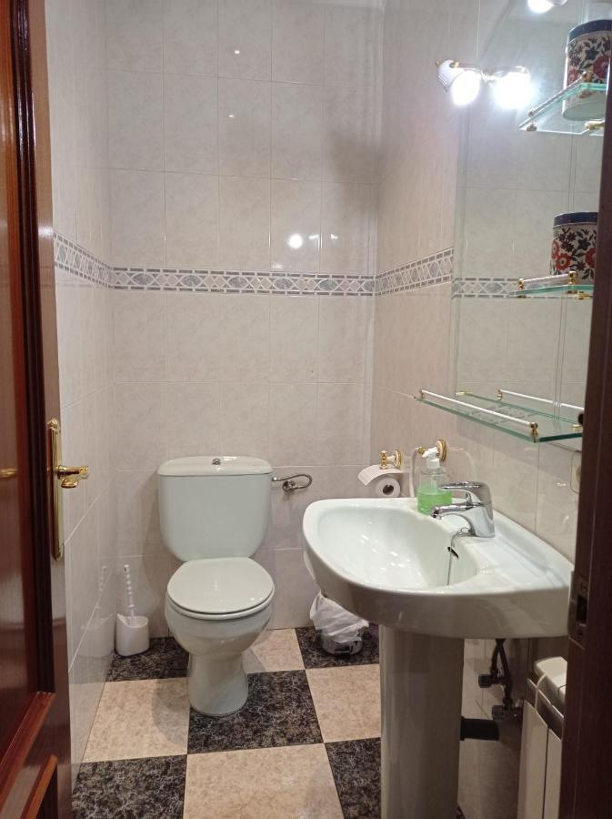 Apartamento Turistico Antigua Universidad Almagro Extérieur photo