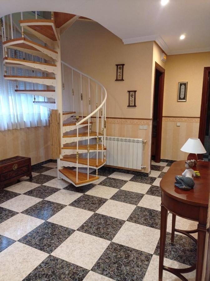 Apartamento Turistico Antigua Universidad Almagro Extérieur photo